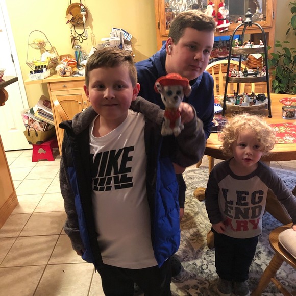 Meet your Posher, Heather - Picture 1 of 3